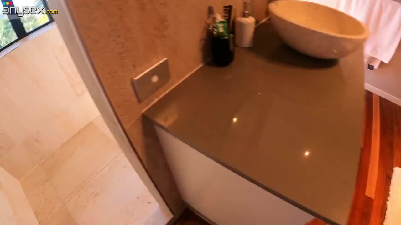 Gorgeous vitamin beauty blonde Secret Crush is having fun in the shower with her stallion. Free Porn Videos | ePornAny.