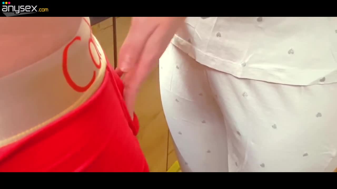 My StepSis Gives  me The Best Handjob And I Cum In Her Panties. Free Porn Videos | ePornAny.