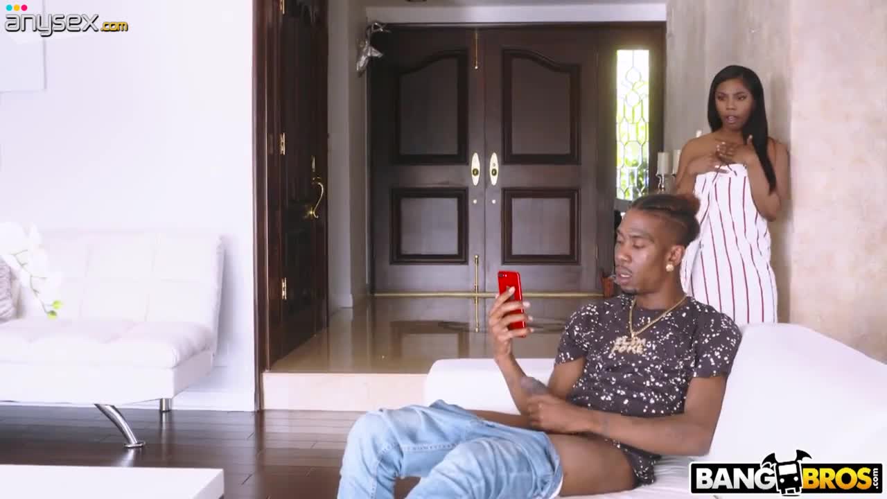 Sarah Banks catches and fucks her boyfriend watching adult films Free Porn Videos | ePornAny.