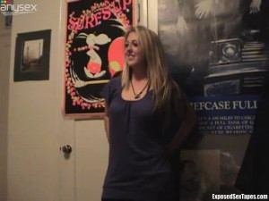 Worn out blond doxy gives mouth fuck to sturdy cock in pov