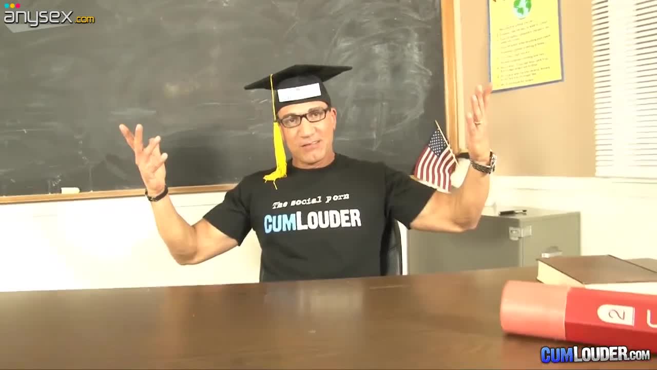 Tantalizing teacher with fake boobs Lisa Ann is fucked by one kinky dude Free Porn Videos | ePornAny.