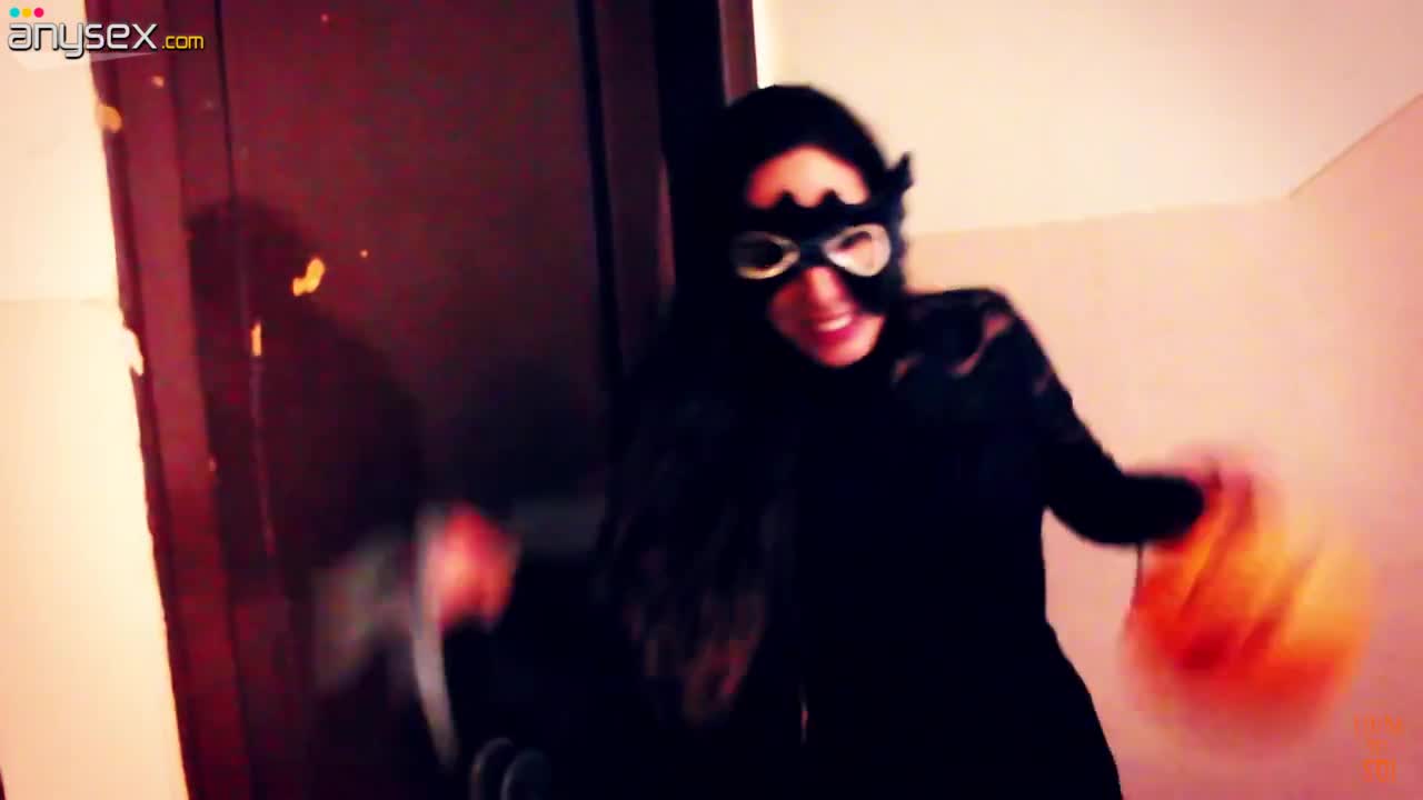 Hot anal fuck for bubble butt whore on Halloween night Free Porn Videos | ePornAny.