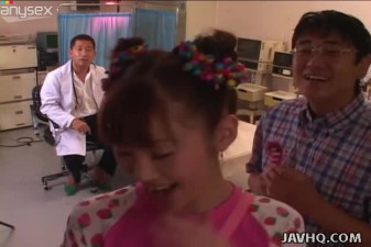 Sex freak teen Mari Yamada loves petting and pussy rubbing