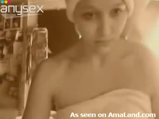 Cute girl having a webcam session after tacking a shower Free Porn Videos | ePornAny.