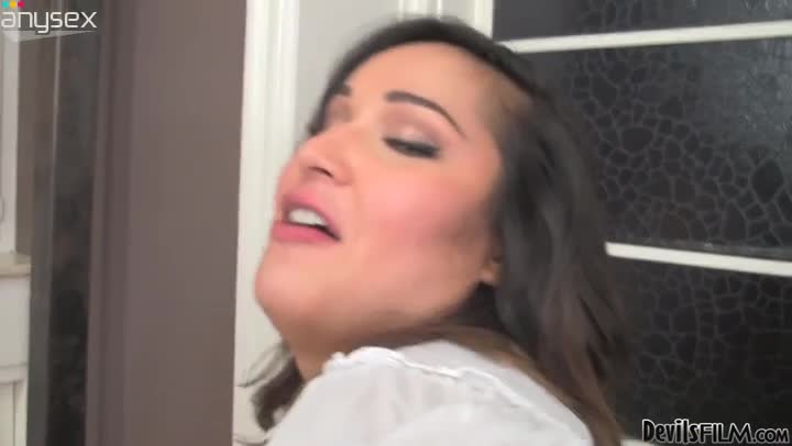 Divine chunky shemale Khloe Hart gets her fat ass fucked Free Porn Videos | ePornAny.
