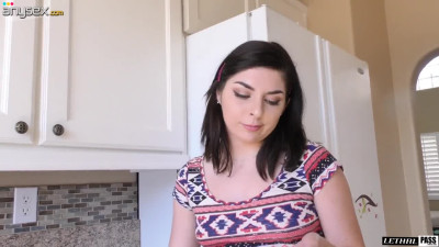 Brunette with plump ass Keira Croft gets a mouthful of sperm