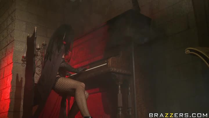 Dark mistress Aletta Ocean uses her magic orders to reach orgasm Free Porn Videos | ePornAny.