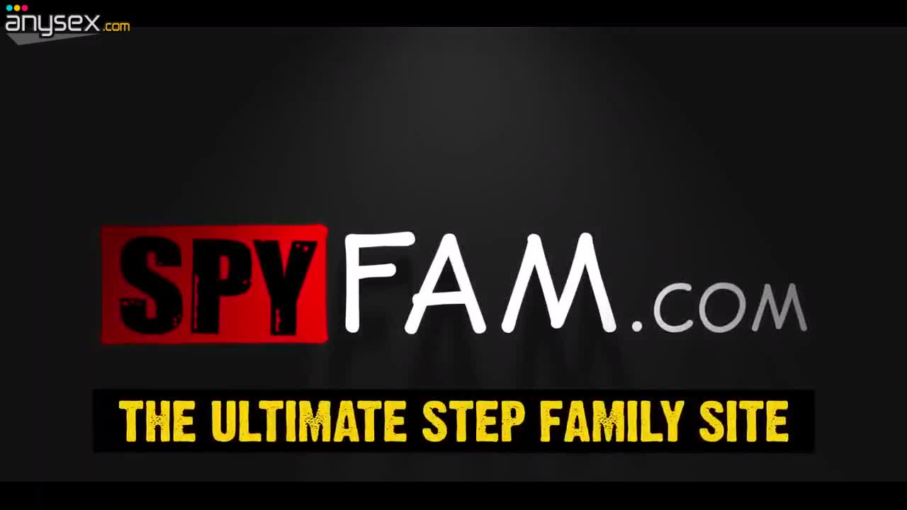 Tiny Slim Asian Gal Offers To Massage Stepdad's Injured Shoulder But Ends Up Enjoying His Fat Cock Free Porn Videos | ePornAny.