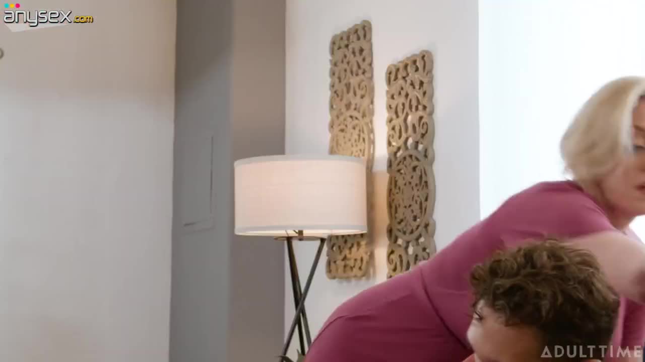 Buxom mature Dee Williams prefers younger cocks! - Adult Time Free Porn Videos | ePornAny.