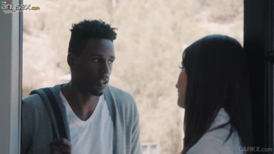 White coquette Emily Willis gets into pants of black college fellow