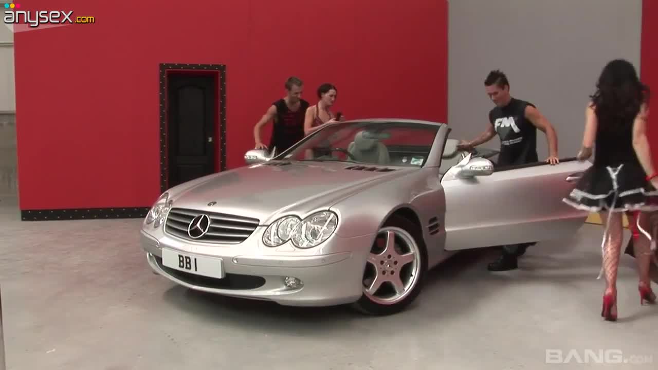 Kinky well endowed studs fuck big tittied sluts right on the car hood Free Porn Videos | ePornAny.