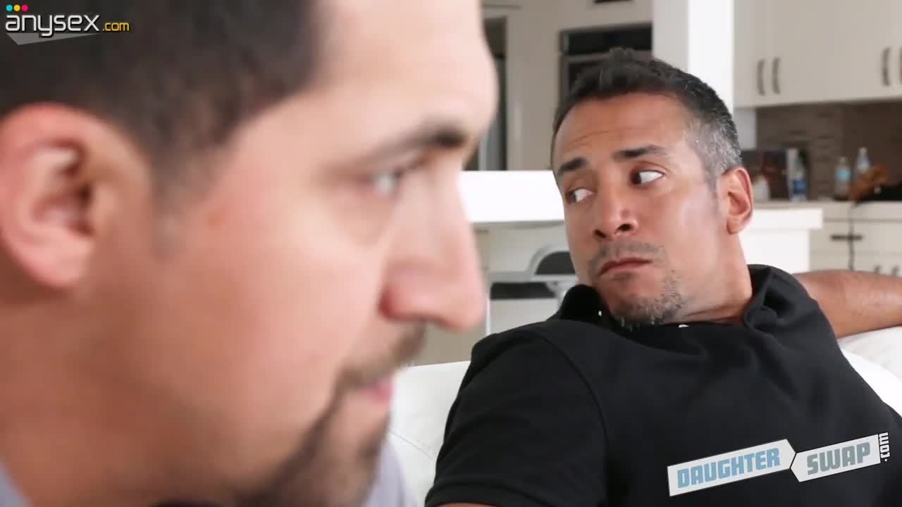 Two black chicks give blowjob and ride dicks of their step dads Free Porn Videos | ePornAny.