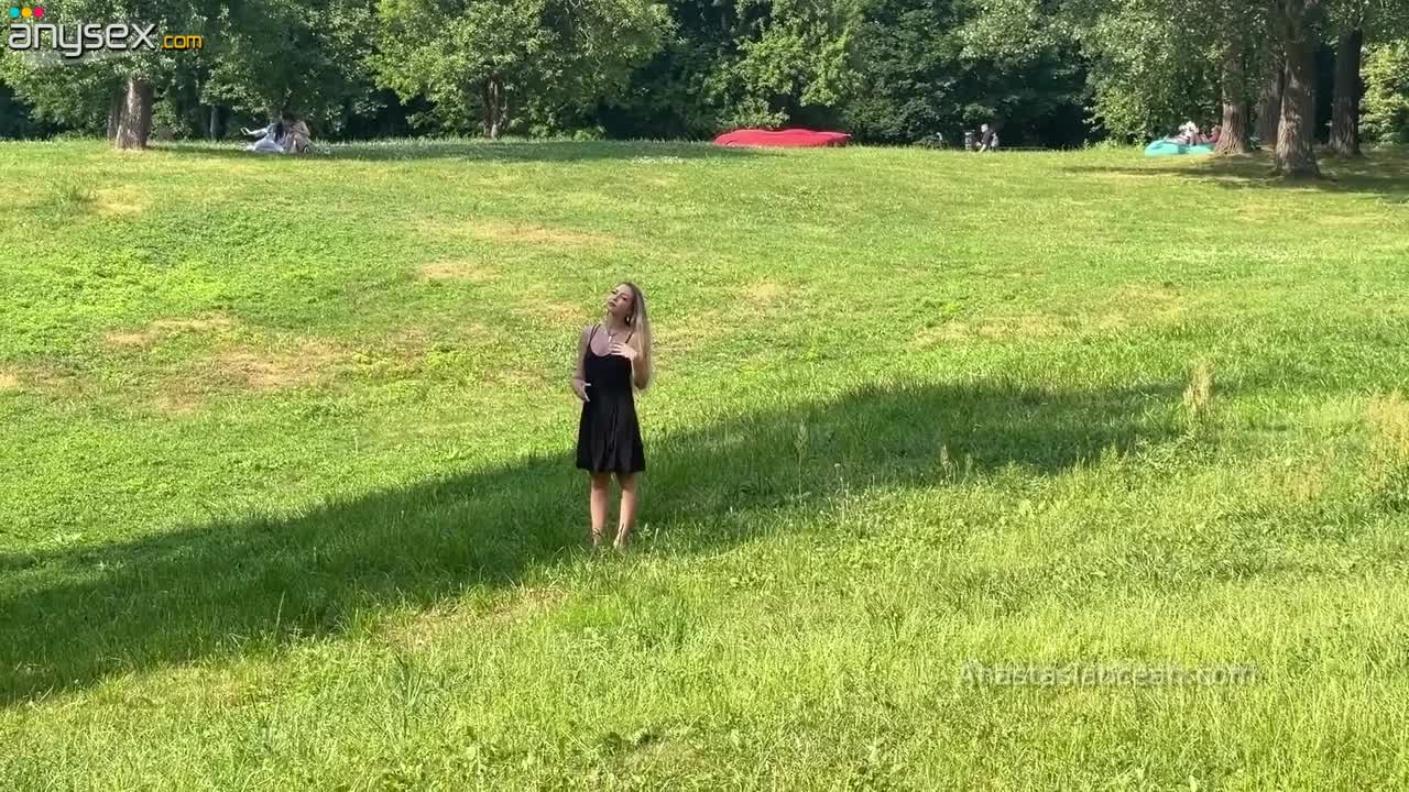 Tall Slim Blonde Russian Hottie Likes To Denude Her Pretty Big Titties While Walking In the Park Free Porn Videos | ePornAny.