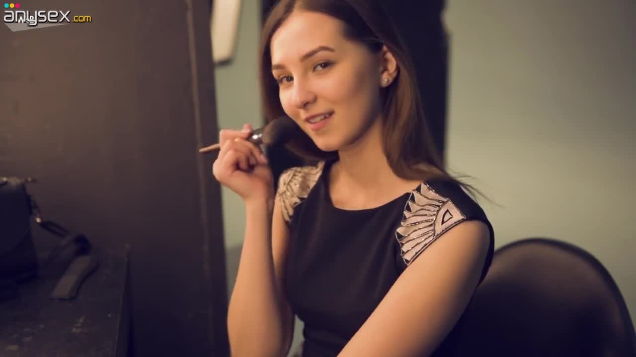 Delicious babe with pretty hot pussy Milana is waiting for your attention Free Porn Videos | ePornAny.