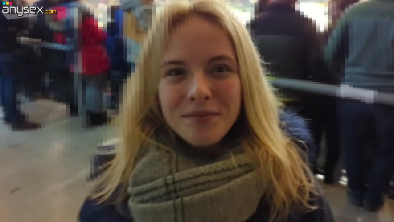 Picked-up a Lovely Blonde Teen And She Treated Me With a Quick Blowie And Fuck In the Stairwell Free Porn Videos | ePornAny.