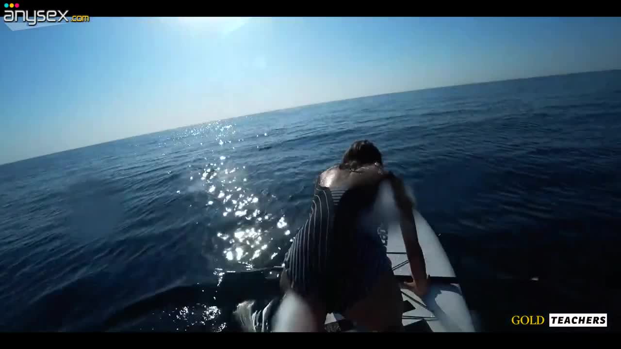 Surfing is much easier if you smear the body with a cumshot, these are my instructor's word Free Porn Videos | ePornAny.